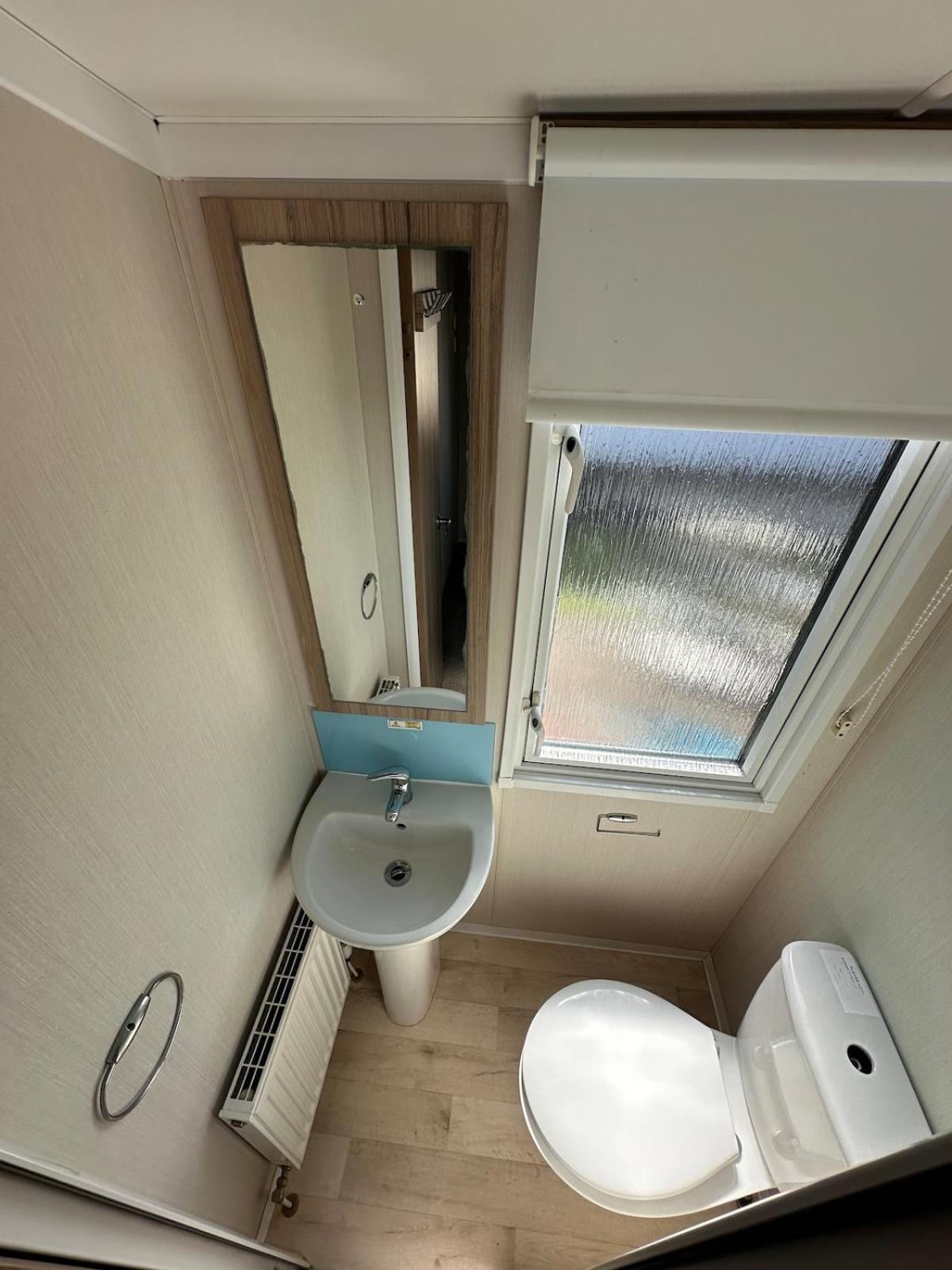 3-Bedroom Swift Caravan - Uddingston, Глазго Экстерьер фото
